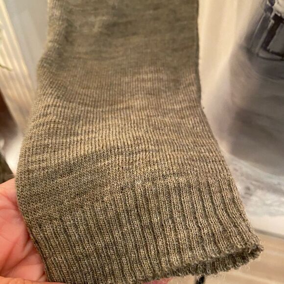 Gabriel collection front photo print sweater, S - Picture 6 of 13